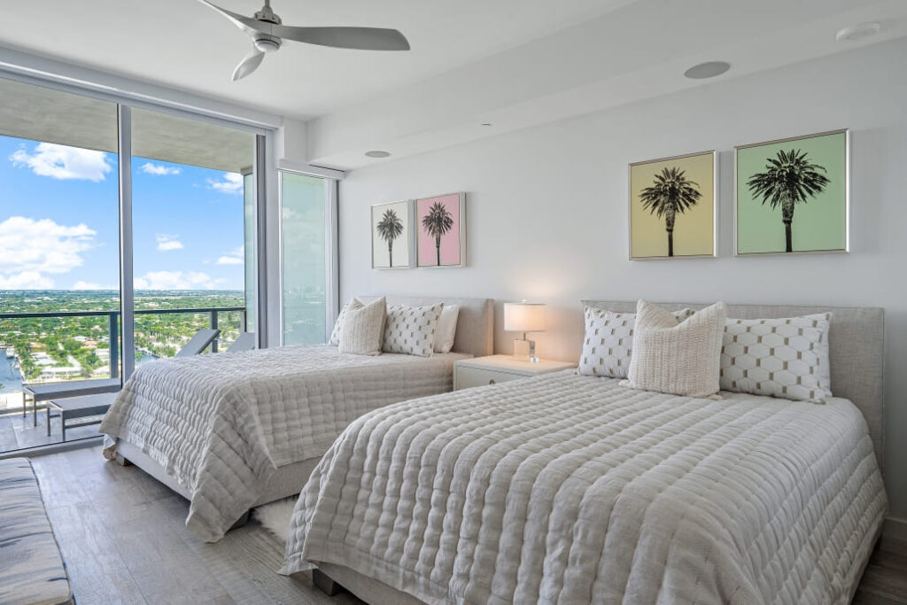 PH Interiors - Condominiums - Penthouse Paradise (17)