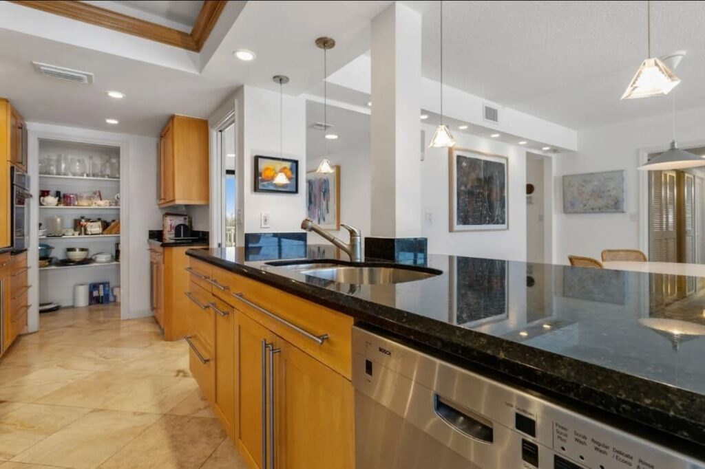 PH Interiors - Renovation and Remodeling - Beachside Backdrop (15)