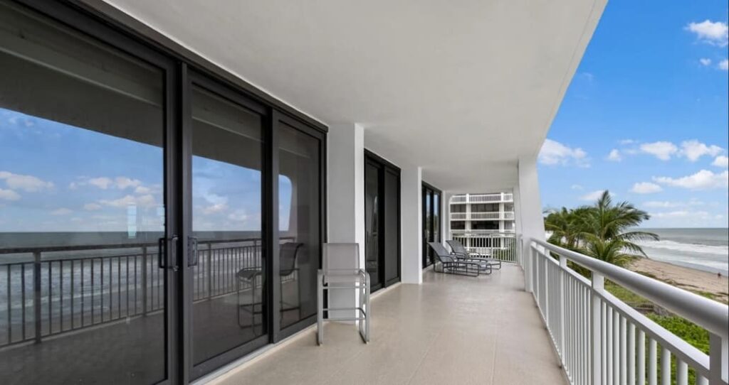 PH Interiors - Renovation and Remodeling - Beachside Backdrop (3)