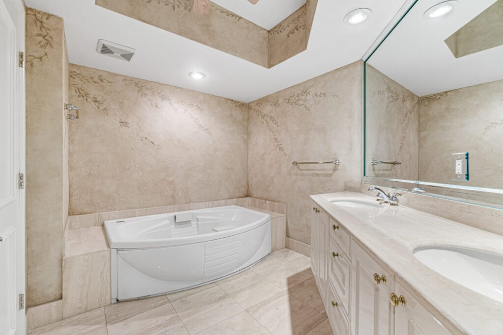 PH Interiors - Renovation and Remodeling - New Heights in Highland Beach (30)