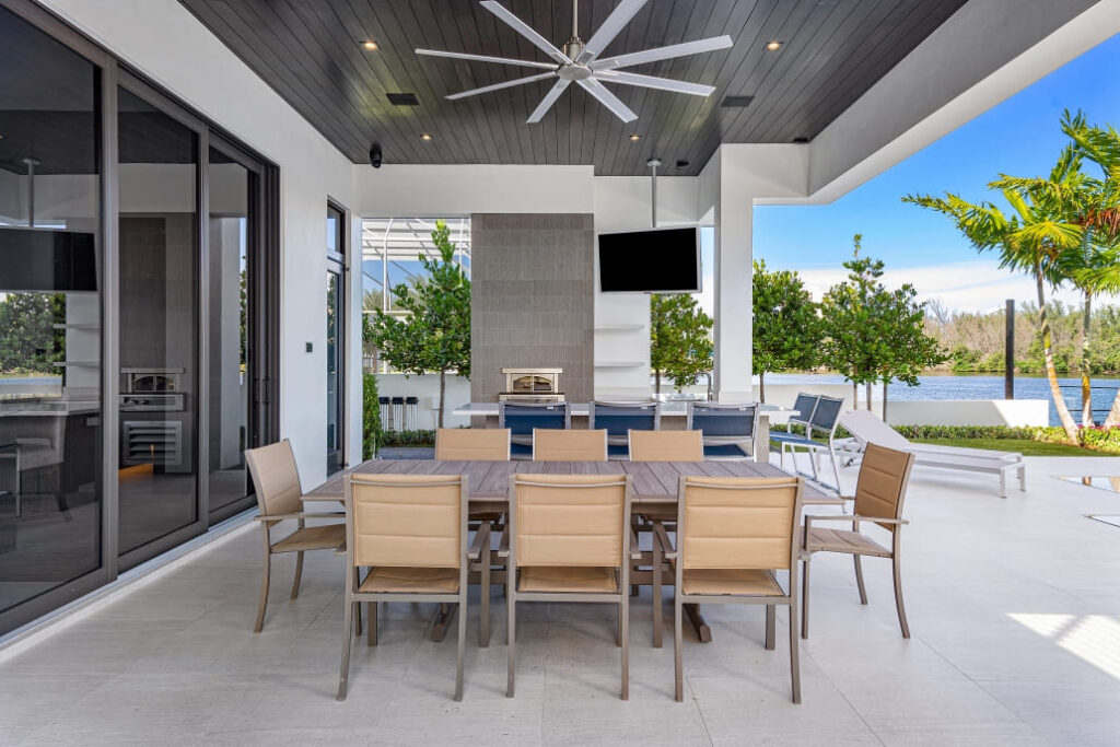 PH Interiors - Residential - Ahead Of The Curve (32)