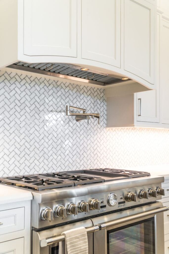 PH Interiors - Residential - Artful Touches (12)