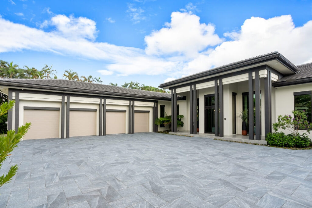 PH Interiors - Residential - Poolside Paradise (1)