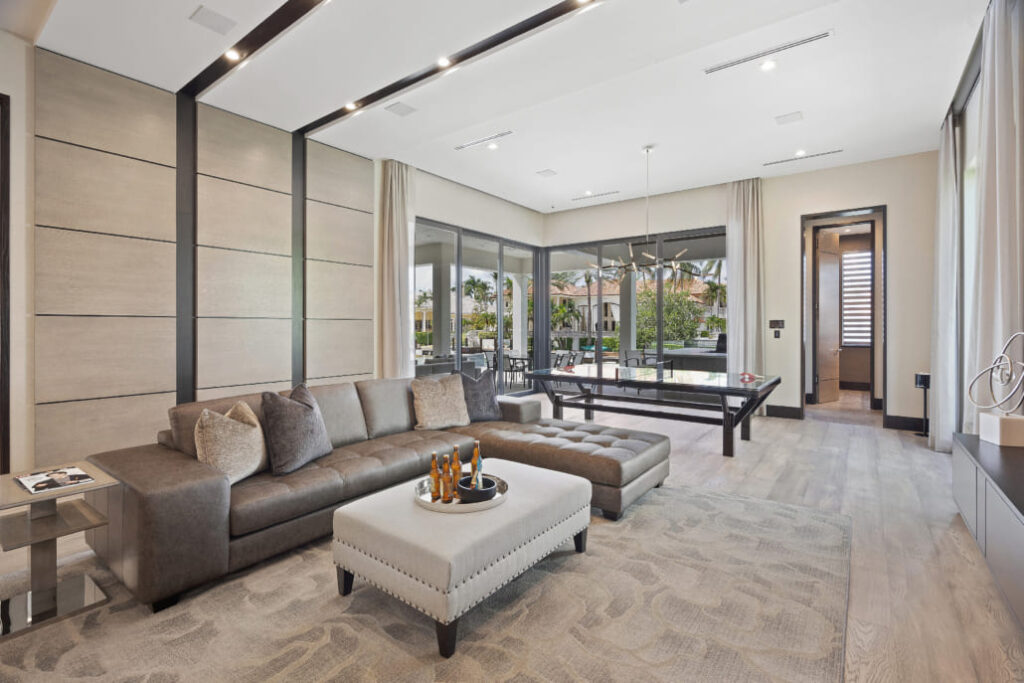 PH Interiors - Turnkey Signature Homes - Between The Lines (26)