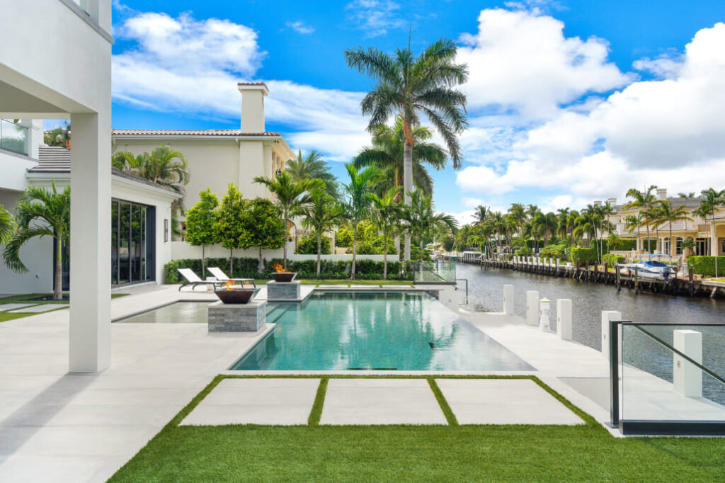 PH Interiors - Turnkey Signature Homes - Between The Lines (9)