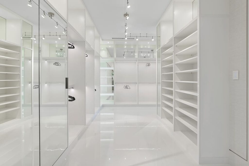 PH Interiors - Turnkey Signature Homes - Layered Luxury (56)