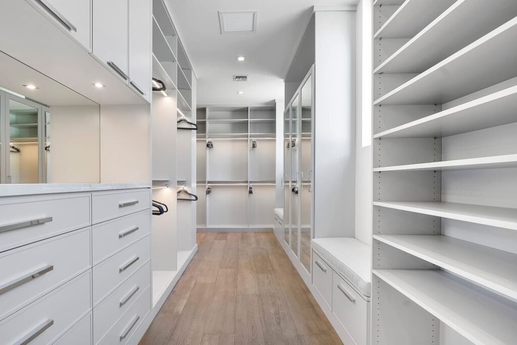 PH Interiors - Turnkey Signature Homes - Linear Luxe (30)