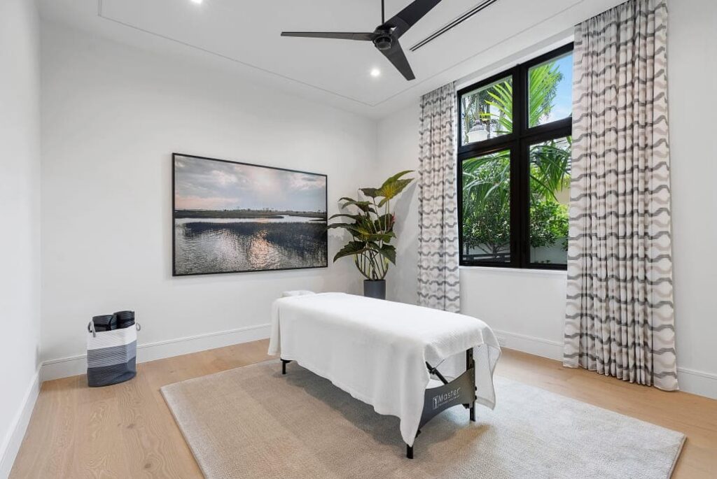 PH Interiors - Turnkey Signature Homes - Modern Artisan (21)