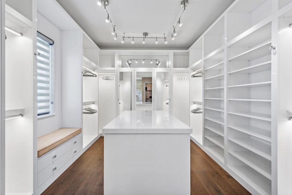 PH Interiors - Turnkey Signature Homes - Paralell Notion (21)