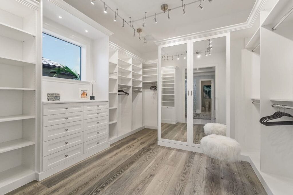 PH Interiors - Turnkey Signature Homes - Transitional Contrast (22)