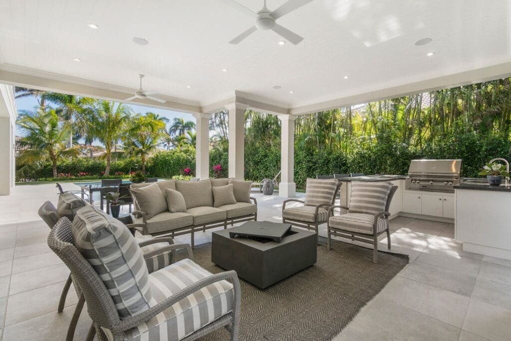PH Interiors - Turnkey Signature Homes - Transitional Contrast (4)
